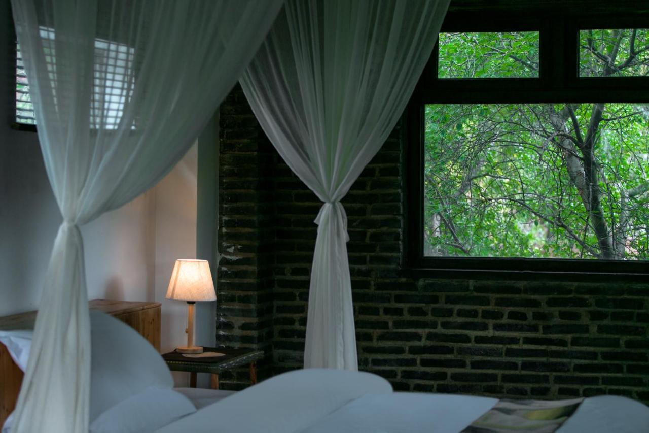 Adonis Inn Lijiang Lijiang  Dış mekan fotoğraf